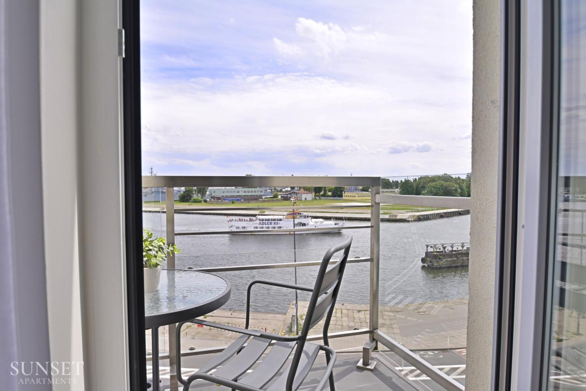 Sunset Apartments - Villa Concha - Parking - Widok Na Port! Swinoujscie Kültér fotó